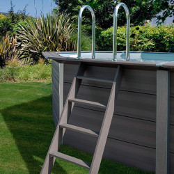 Piscina composite Gre Avantgarde cuadrada