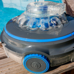 Cordless pool cleaner Gre Wet Runner Plus