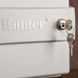 Controller Hunter Pro-hc for Exterior with Hydrawise 12 Stations